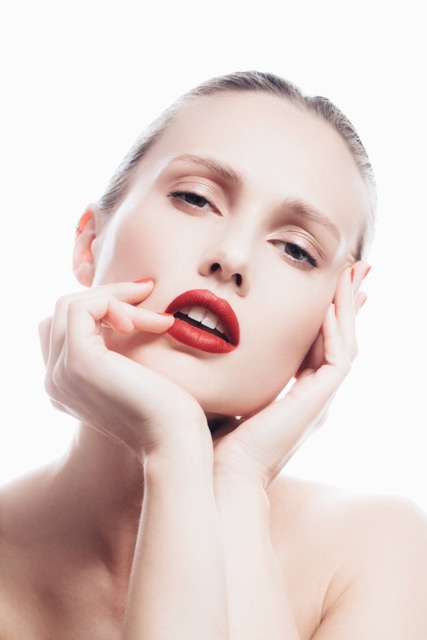 Parisian Makeup Perfect Red Lips